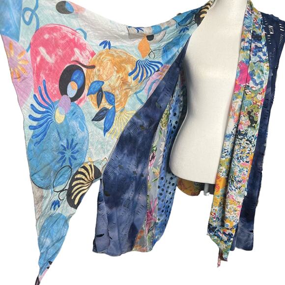 Soft Surroundings Size Small Asymmetric Floral Art to Wear Open Shawl Cardigan - Picture 10 of 10